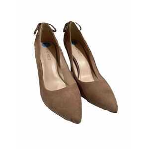 Nine West Women’s Shoes 7.5 Beige Pointed Toe Stiletto Slip On Pumps Heels NEW